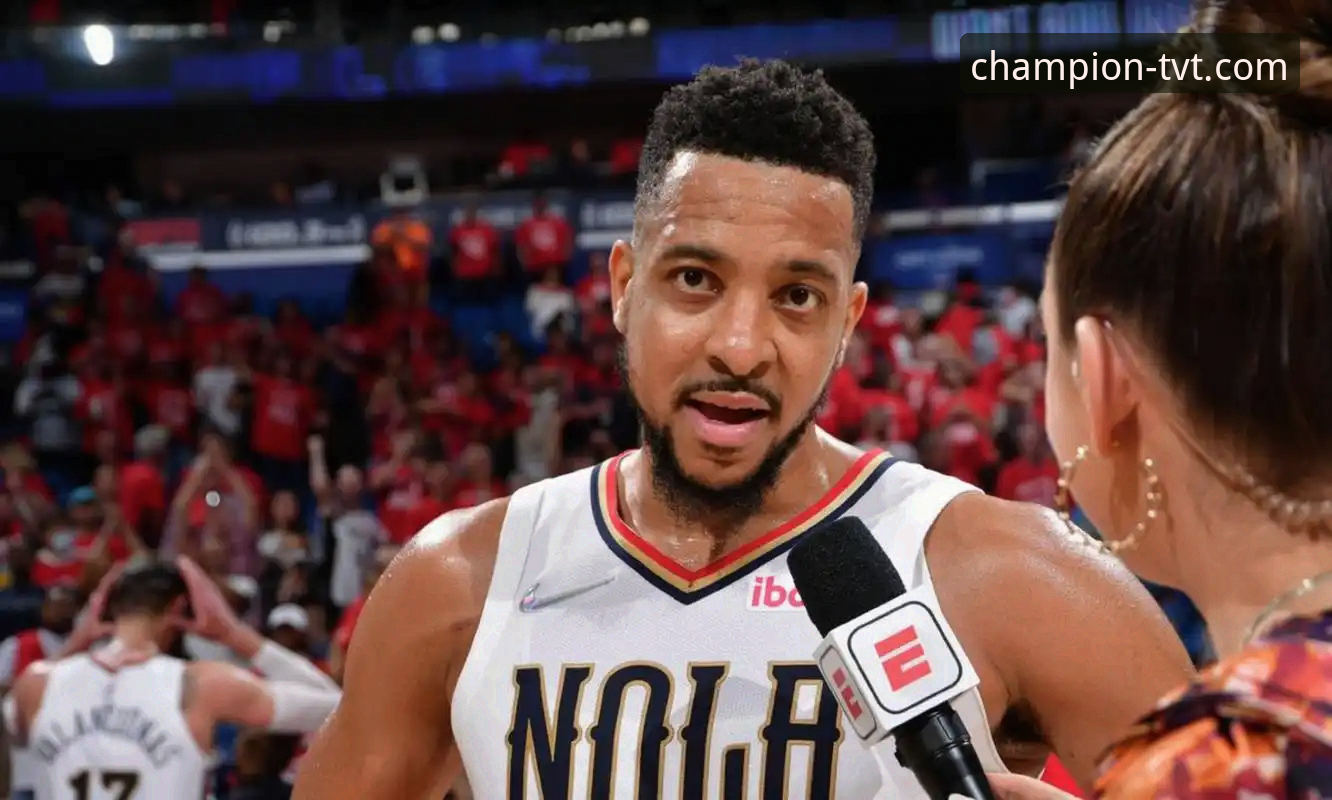 CJ-麦科勒姆1年2100万续约老鹰，这笔交易到底值不值？